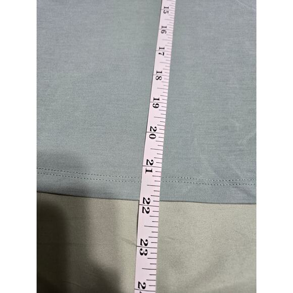 Chelsea and violet medium women's light sage green top with scrunch sleeves - Picture 8 of 8